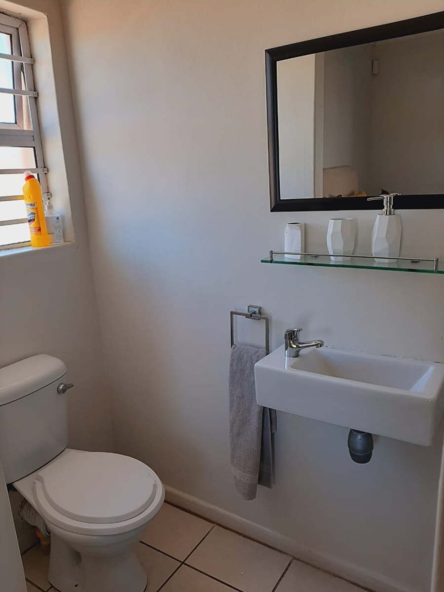 3 Bedroom Property for Sale in Vredenburg Western Cape